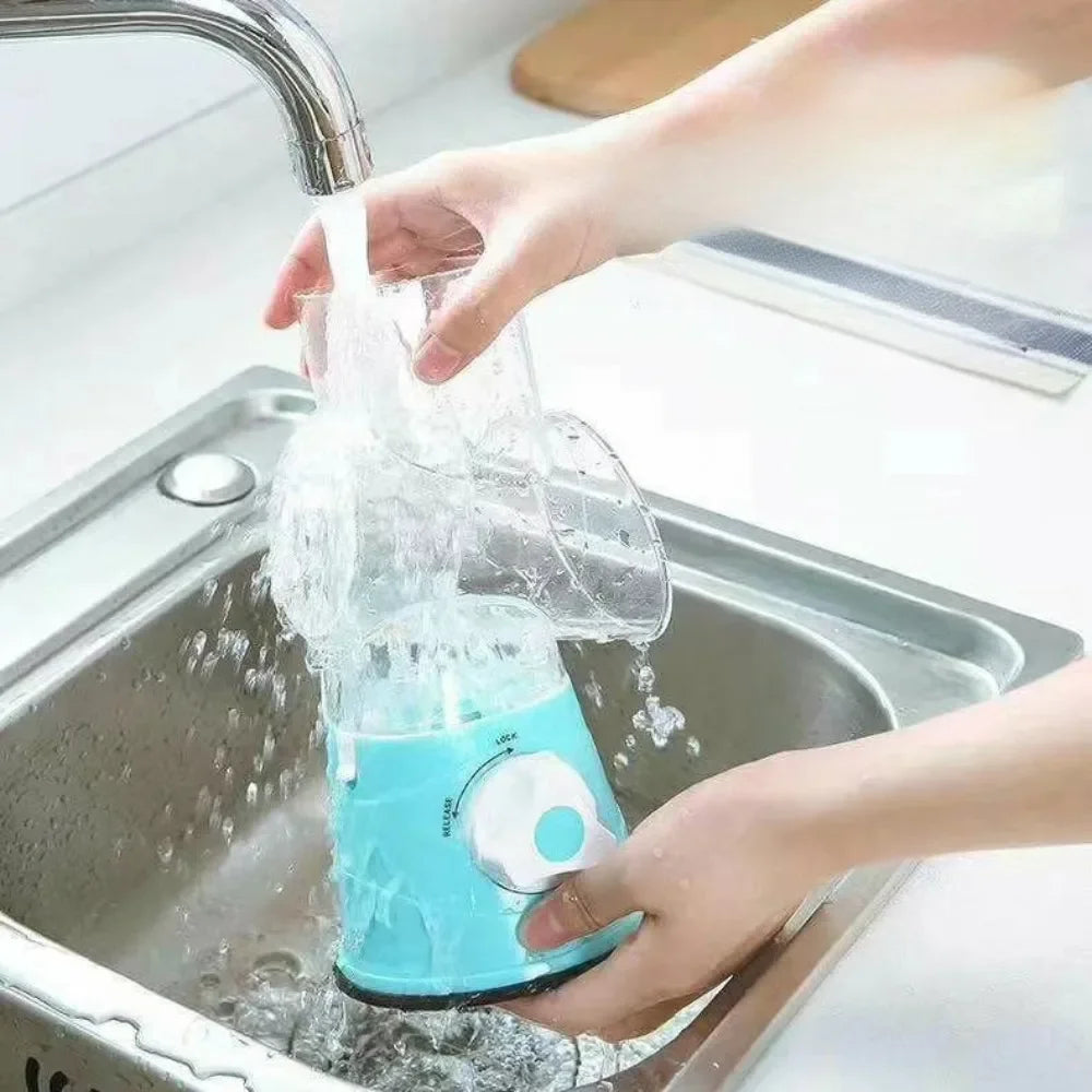Multifunctional Vegetable & Cheese Shredder